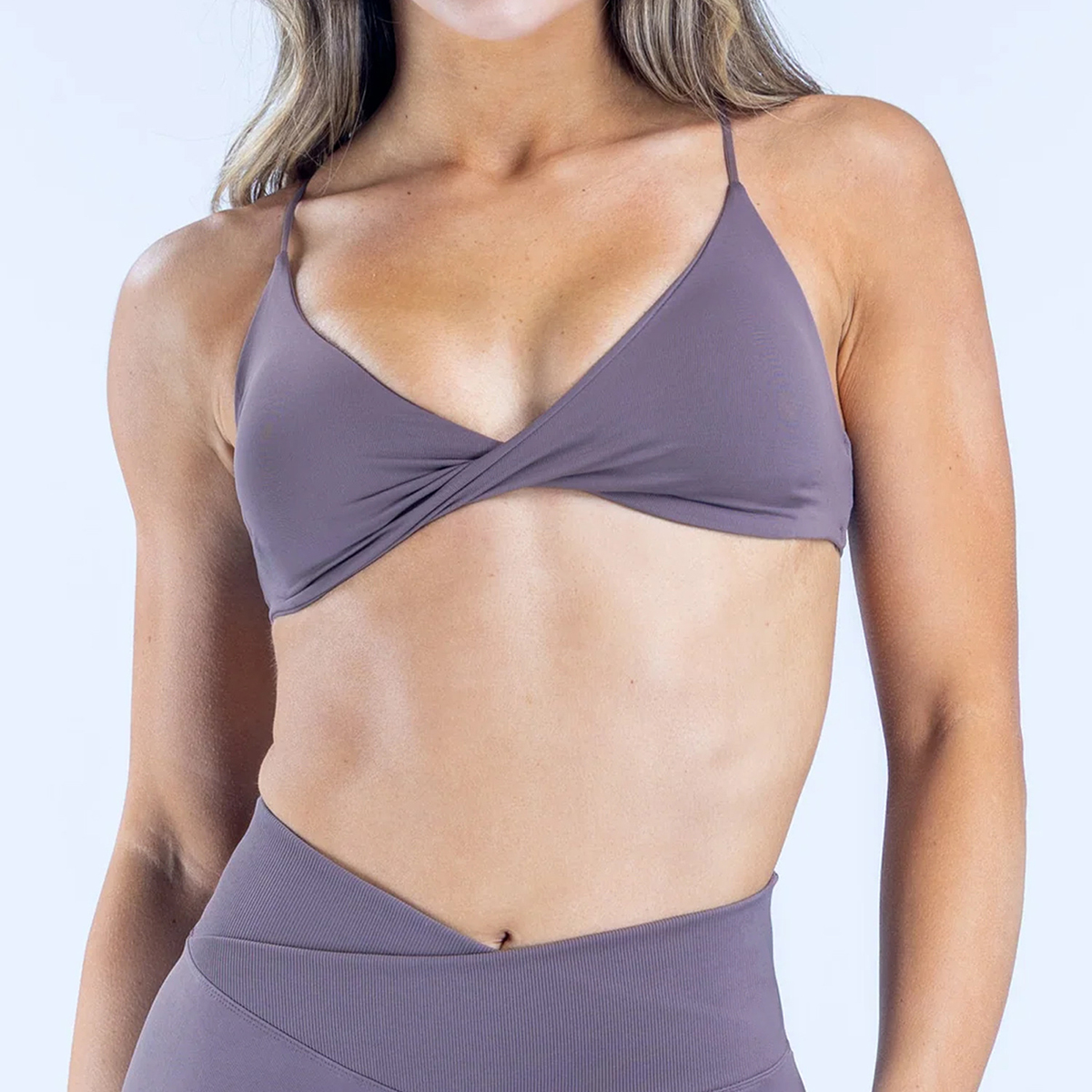 Vision Twist Front Sports Bra  - огляд і ціна Push Up Bra Padded